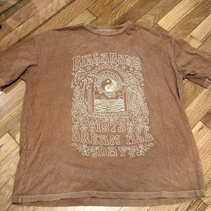 Woman’s xs oversized tee